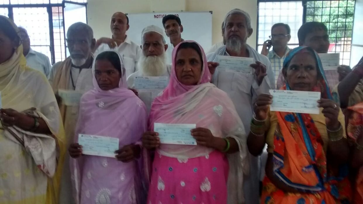 four lakh for fire injured