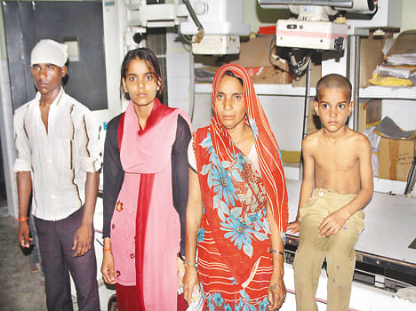 The widow and children of low hemoglobin Natthu