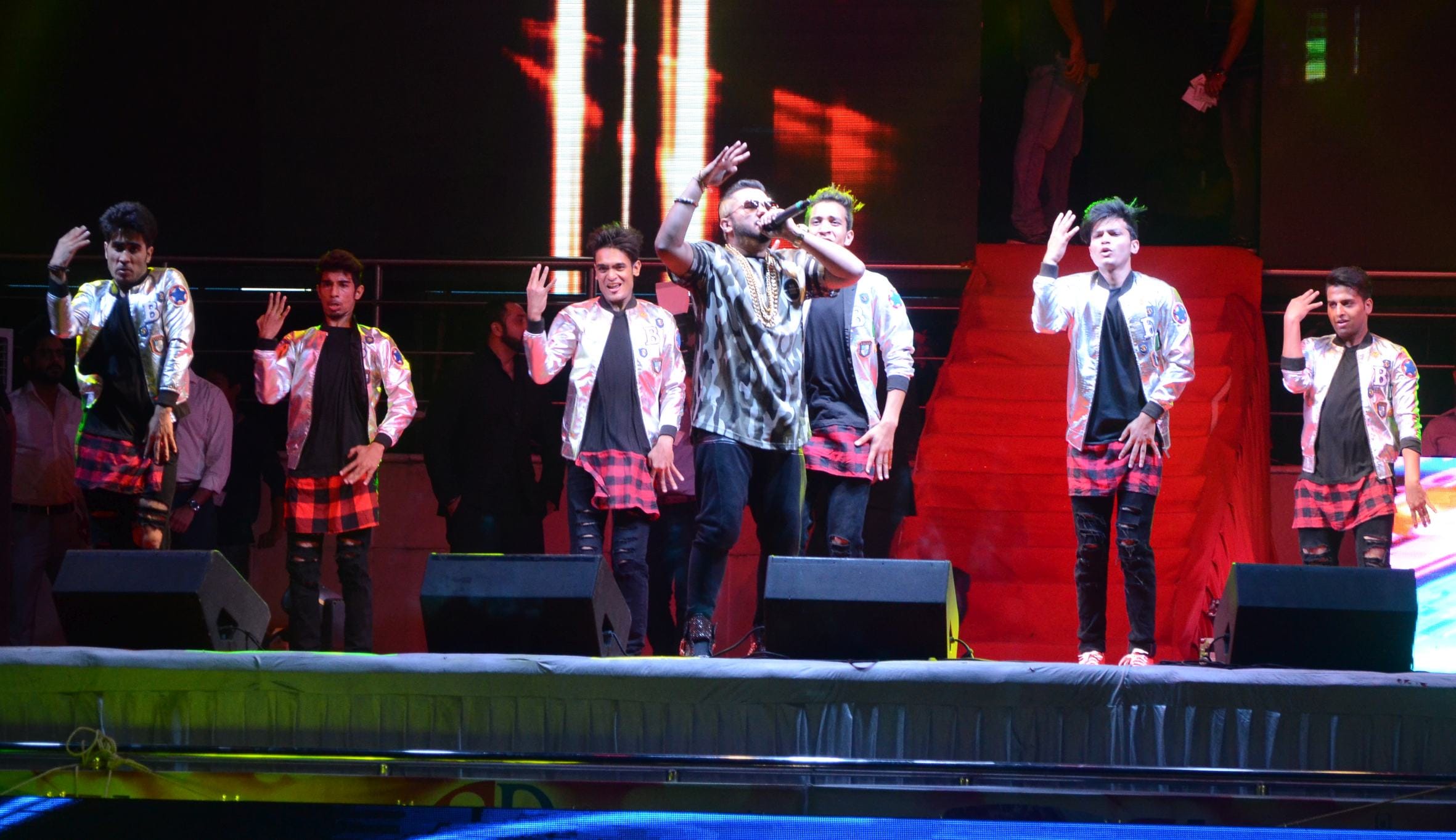 honey singh visits lucknow for live show