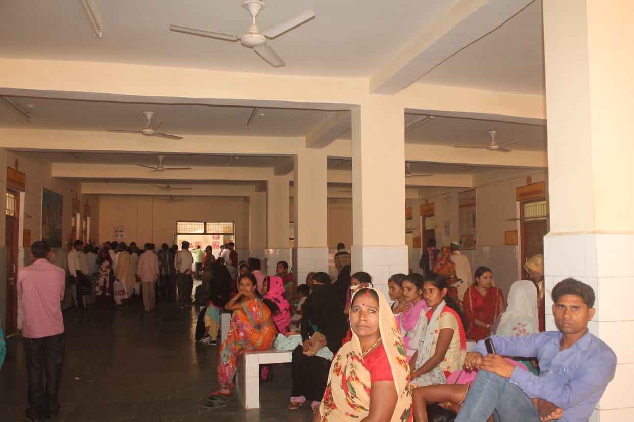 District Hospital patients suffering from heat