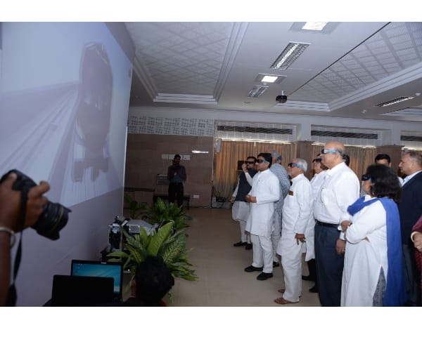 LMRC unveils the design of Lucknow Metro.