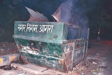nagar nigam taking step fo clean agra