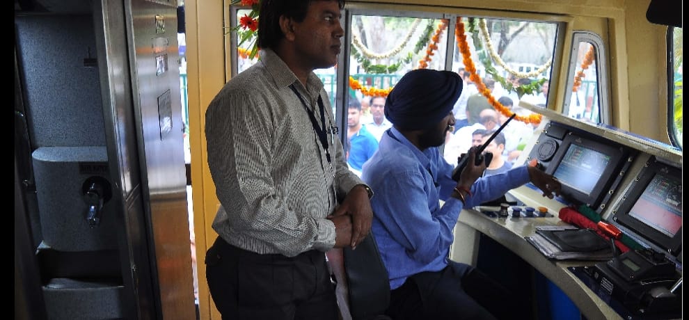 toilet attached diesel engine launch
