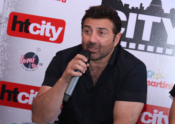 Sunny deol and Preity Zinta starts shooting for Bhaiyyaji Superhit