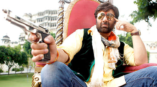 Sunny deol and Preity Zinta starts shooting for Bhaiyyaji Superhit
