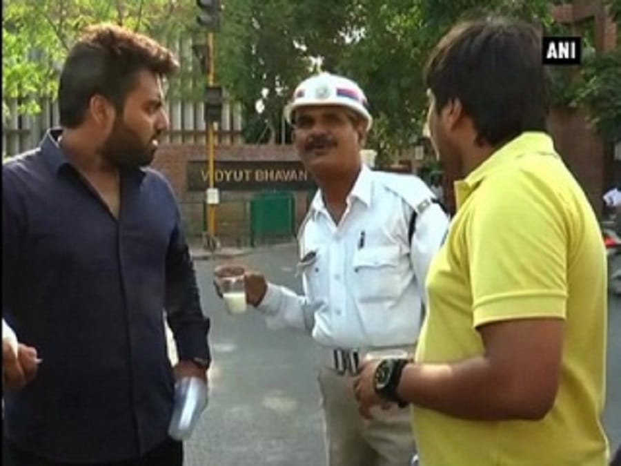 ट्रैफिक पुलिस