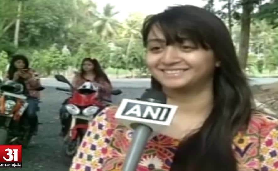 महिला बाइकर्स