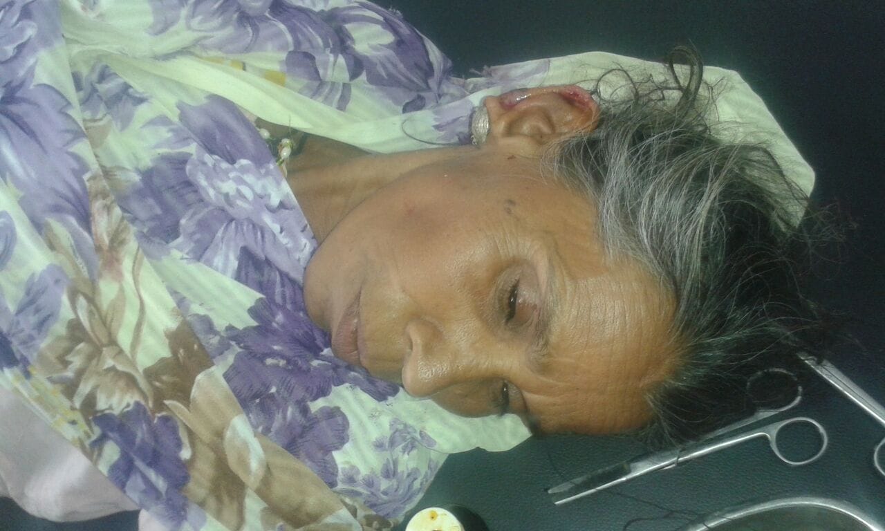 tempo accident near sitapur road
