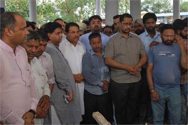 accident, himachal accident, amritsar people died, amritsar peole funral, amritsar