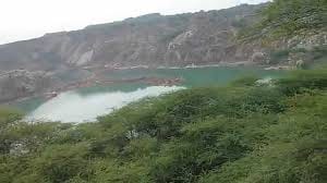 Do not say bloody lake