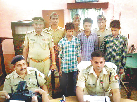 Bolero robbery arrested three accused, car recovered