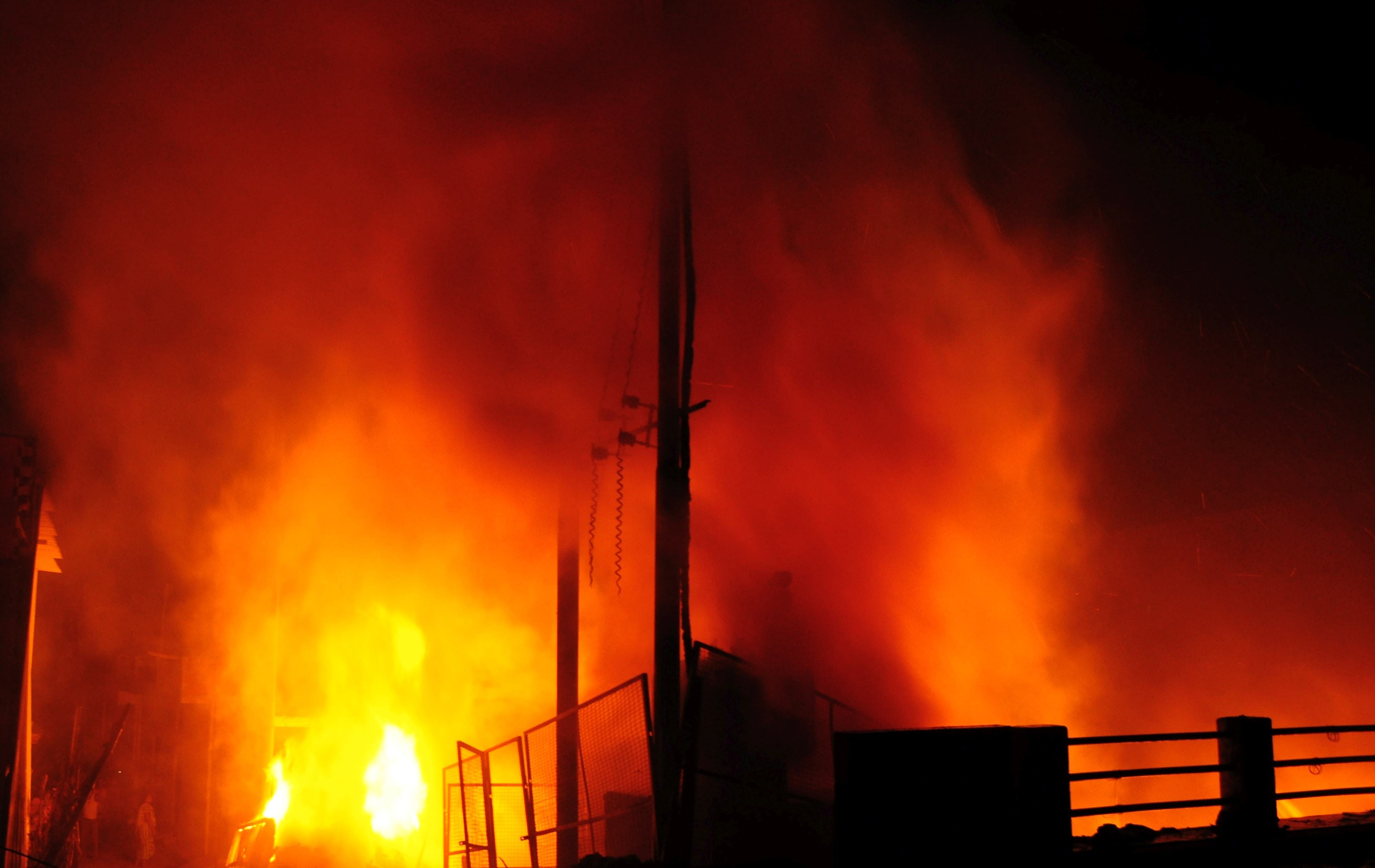 transformer short circuit leads fire accident in lucknow