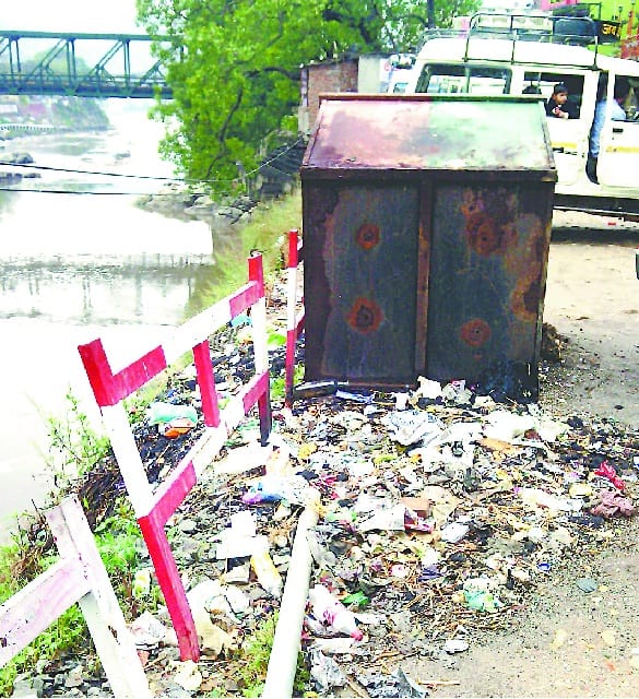 There is also the work of the people to keep the city clean
