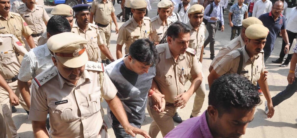 vip treatment to inspector amit