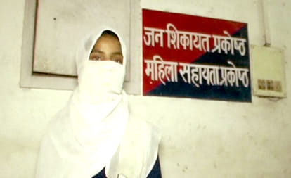 kanpur mother allegedly get raped her daughter by neighbour