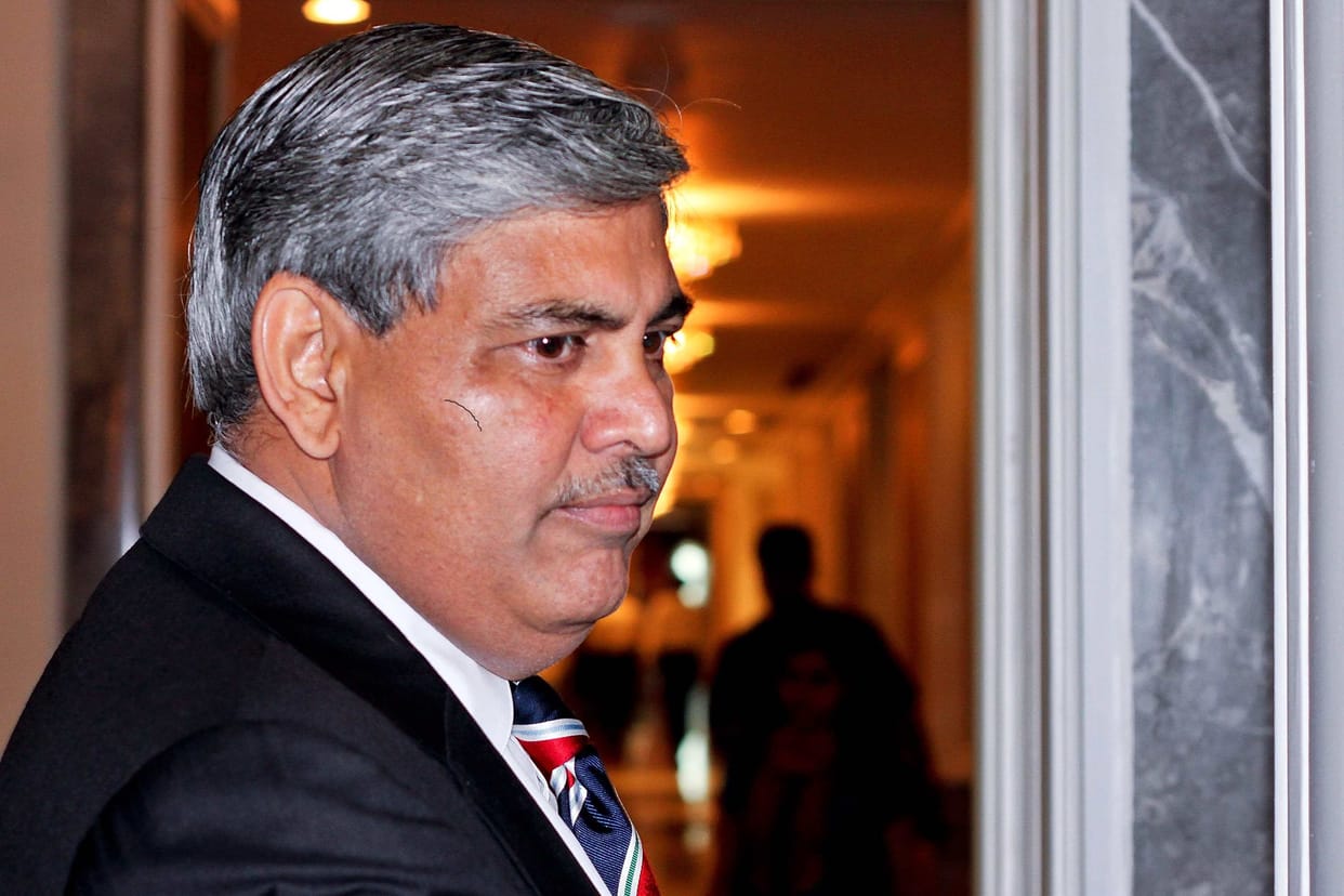 BCCI president Shashank Manohar resigns
