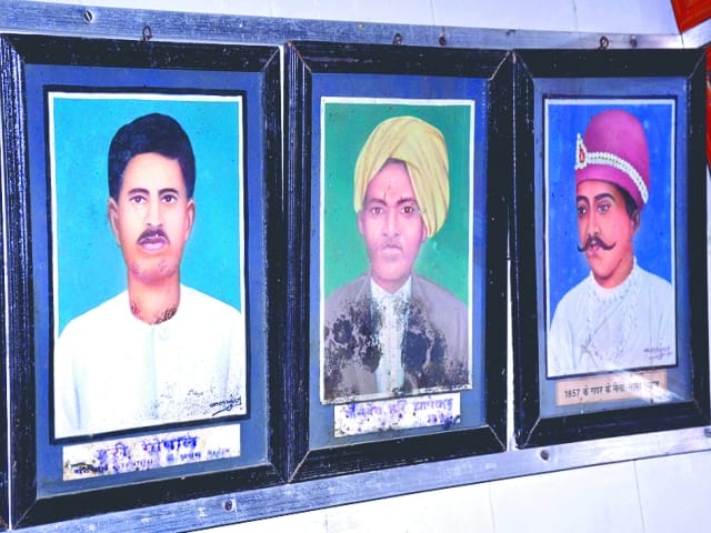 They're saving the tomb of the patriarchs, We forget those who gave  us freedom