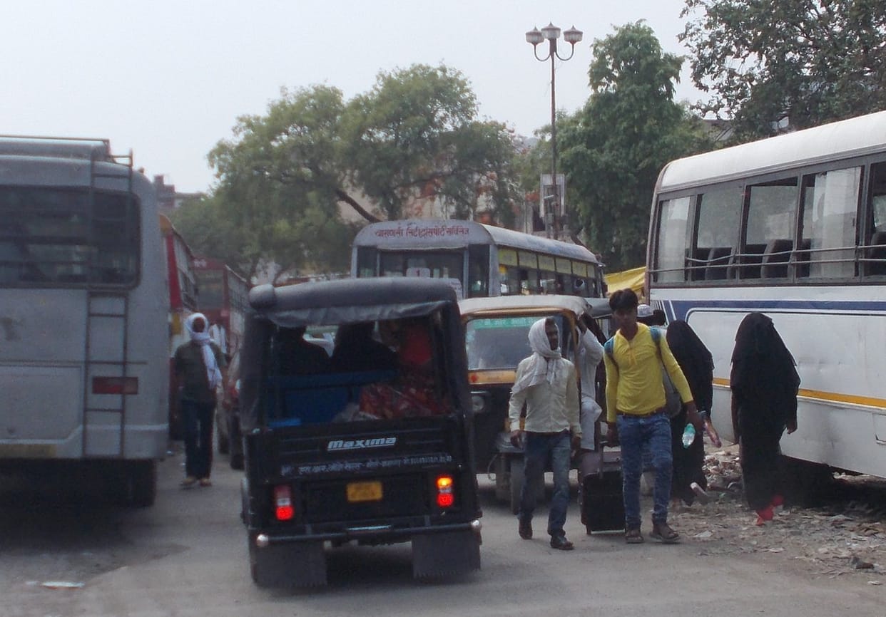 trouble getting jammed in Azamgarh