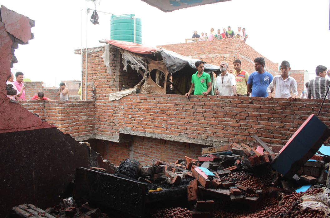Explosion in fireworks factory, four killed.