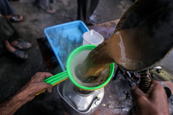 A group caught in Bahraich who sell used tea.