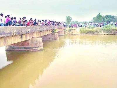 Villagers rescued the six men drowned in Sarda