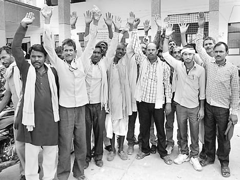 Kotedar fierce consumers from arbitrary performance