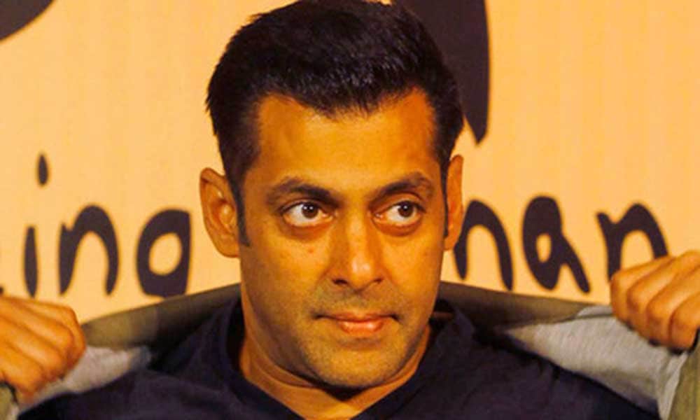 Daisy Shah does not want Salman Khan to marry