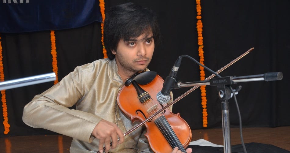 danil ali performance, voilin player performance, prachin kala kendra, chandigarh
