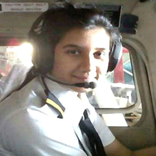aisha the youngest pilot of india