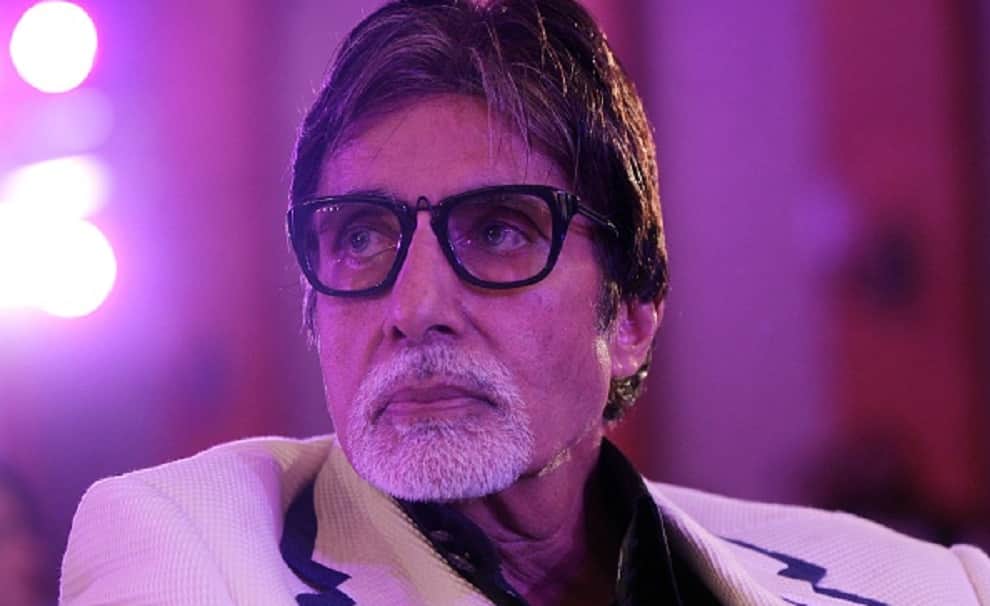 Amitabh Bachchan undergoes laser surgery to remove cataract, will be discharged from hospital on Monday
