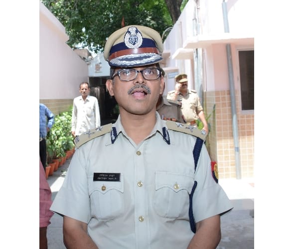 Amitabh Thakur joins today.