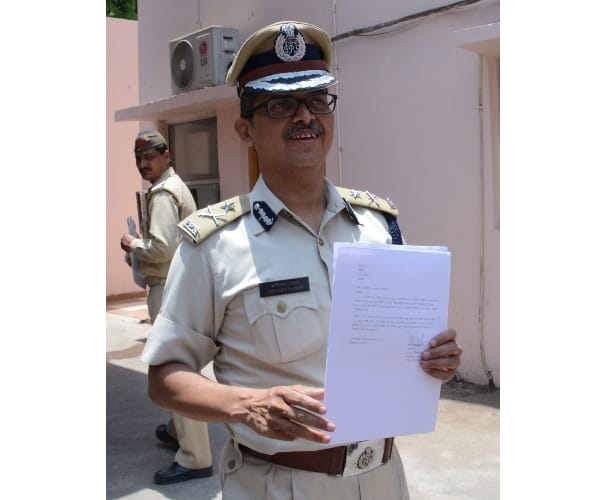 Amitabh Thakur joins today.