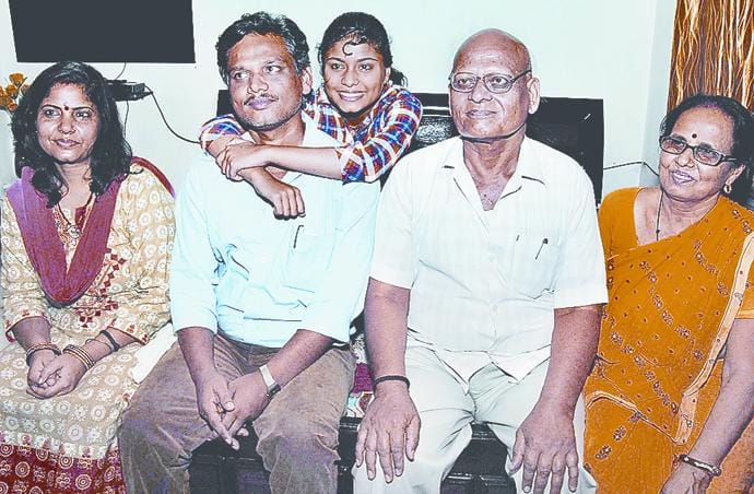 santosh are free from nizerian see roobers