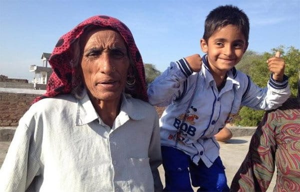 mothers in india, wo gave birth child in old age by IVF technique