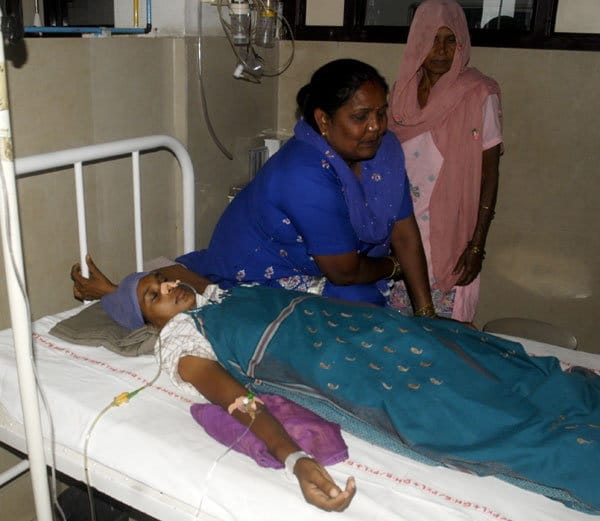 rare surgary of lady, lady eating hairs, ajab gajab lady, panchkula lady, panchkula