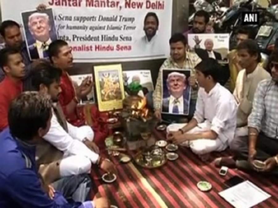 डोनाल्ड ट्रम्प के लिए पूजा-हवन