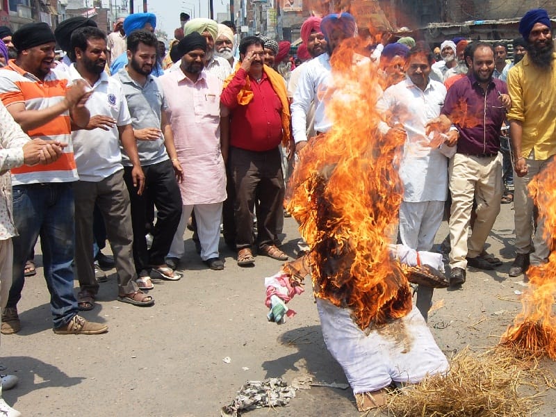 road jaam, batala road jaam, GT road jaam in batala, batala, amritsar