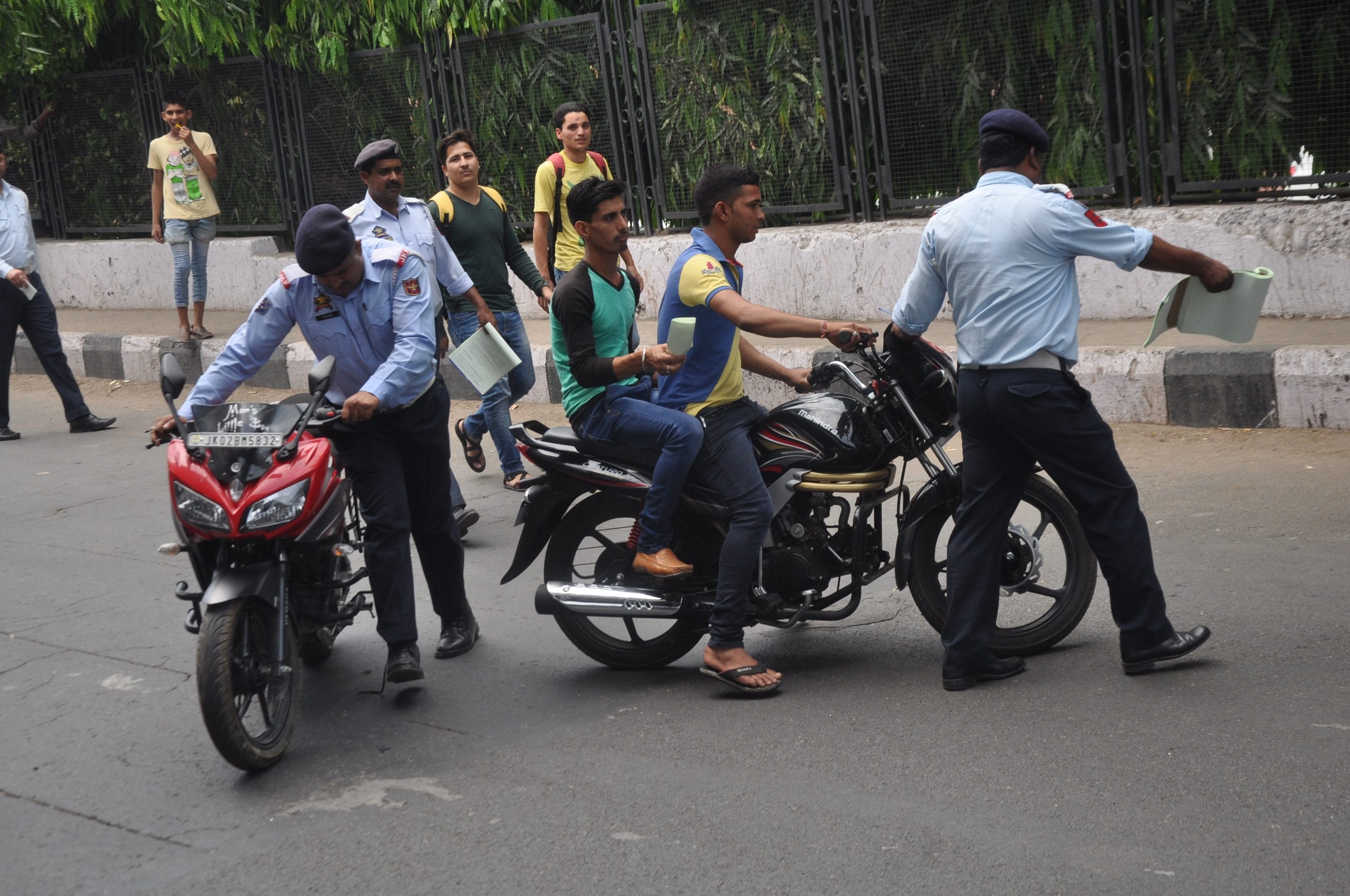 use digital locker, without driving licence you will be able to drive