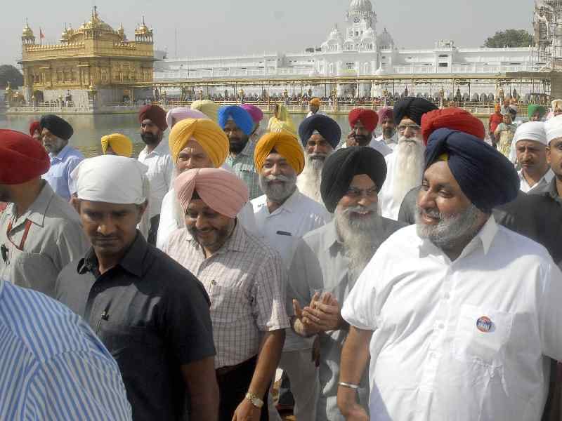 blancket unit in amritsar, sukhbir badal, darbar sahib, amritsar