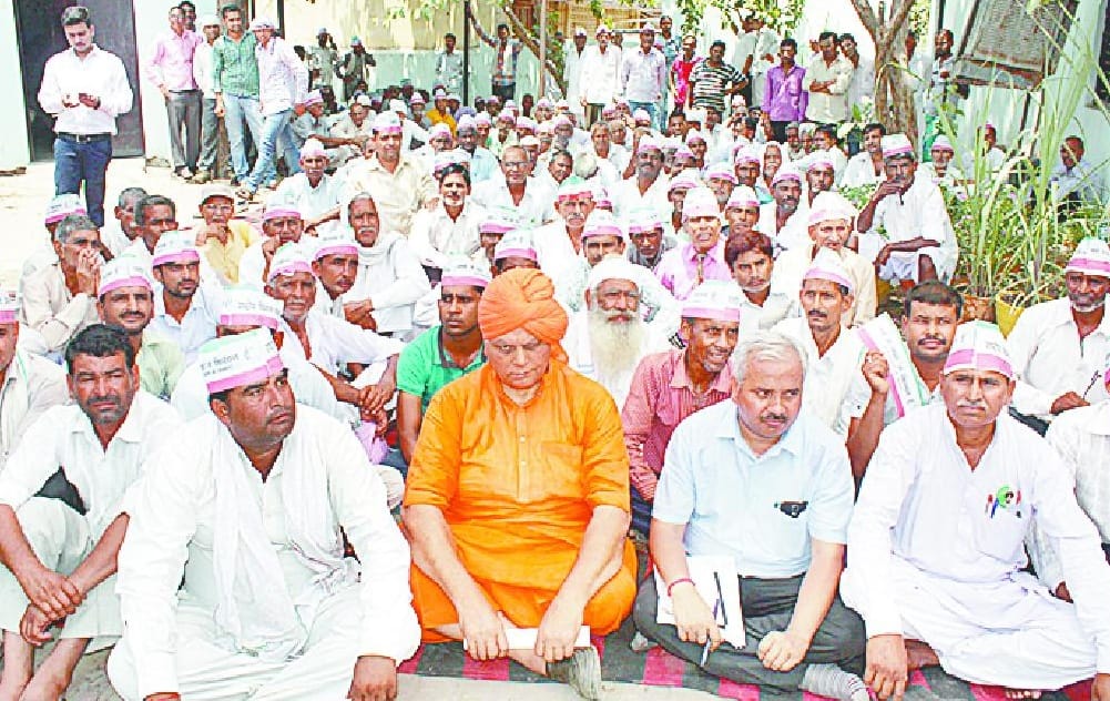 protest on dco office