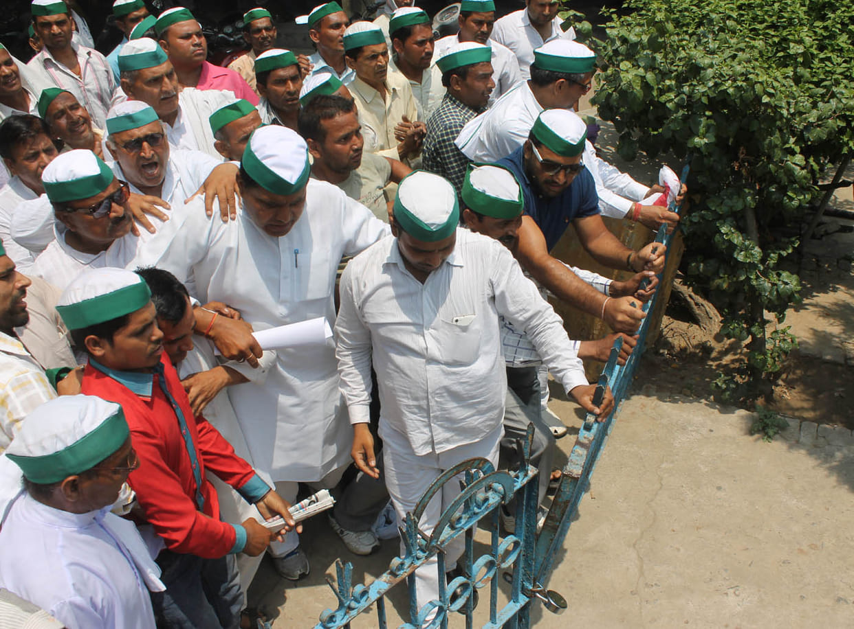 BKU agitation on DM office