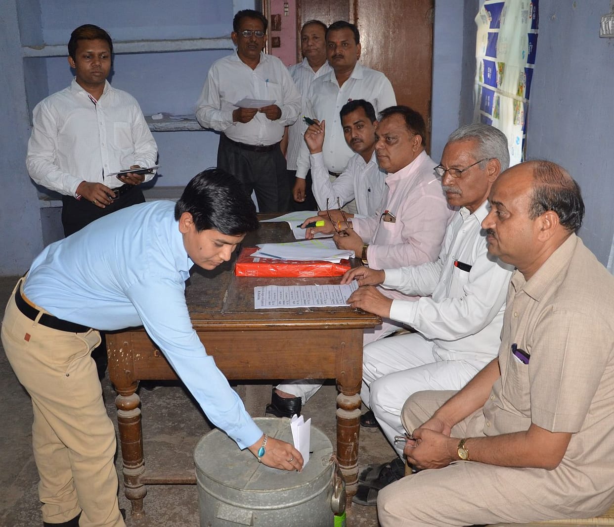 Bar Association elections, had 534 votes.