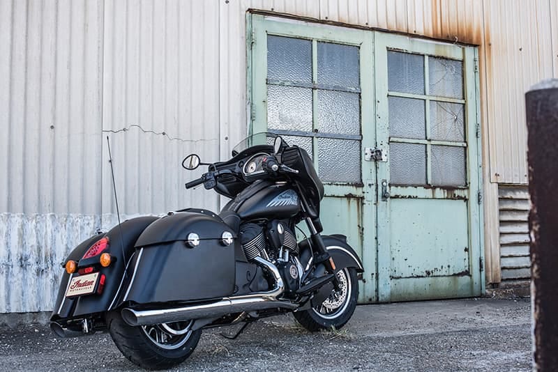2016 Indian Chieftain Dark Horse Breaks Cover