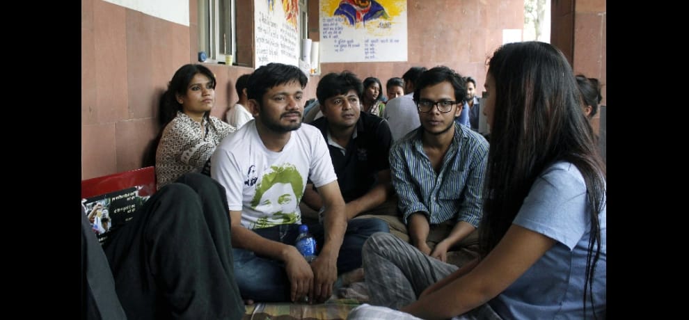  court stay the desicion of Students suspensions