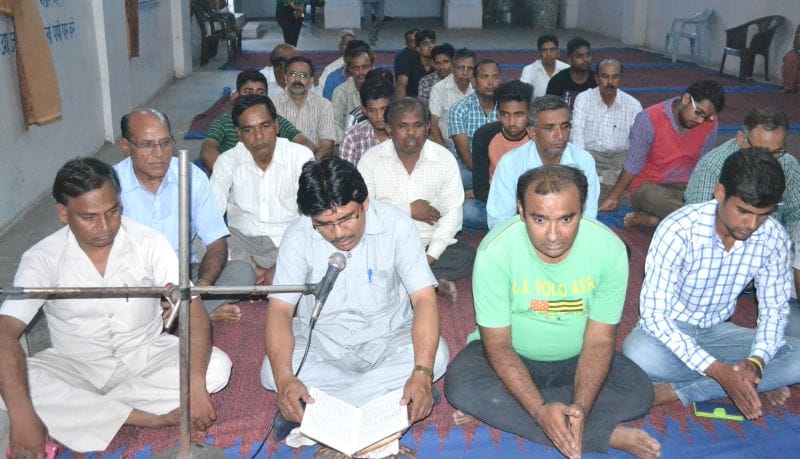 Nirankari Baba Hardev mourning the death wave in Ghaziabad