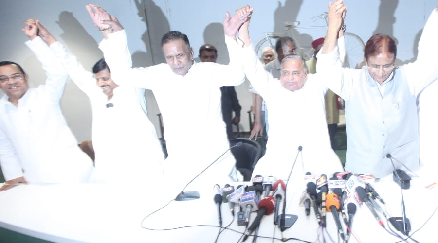 beni prasad joins samajwadi party