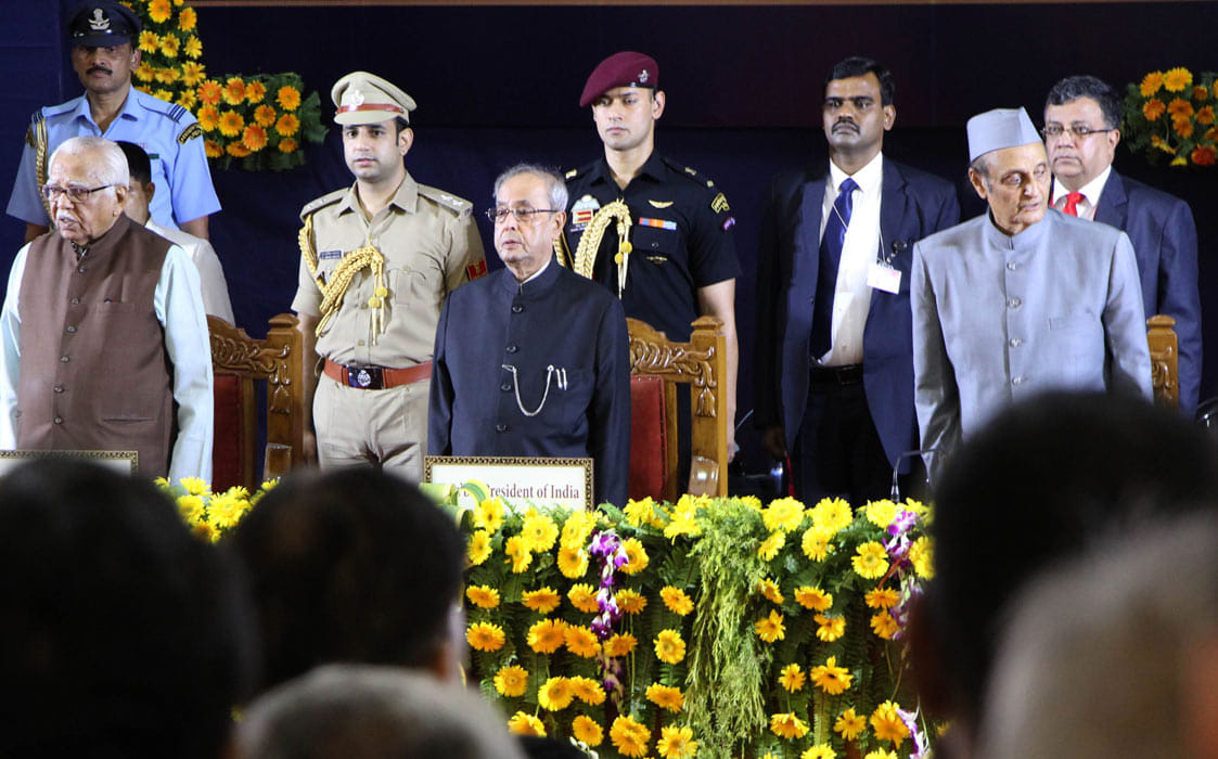 President Pranab Mukherjee tours in Varanasi.