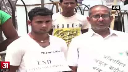 Priests protest against long power cuts in Nepal