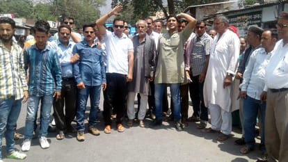 BJP oppose the government decision on police station in tyuni.