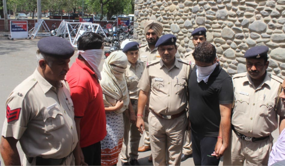 robbery of 14 crore in forever diamond showroom, 3 accused arrested